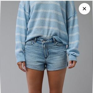 American eagle stretch ripped denim mom shorts